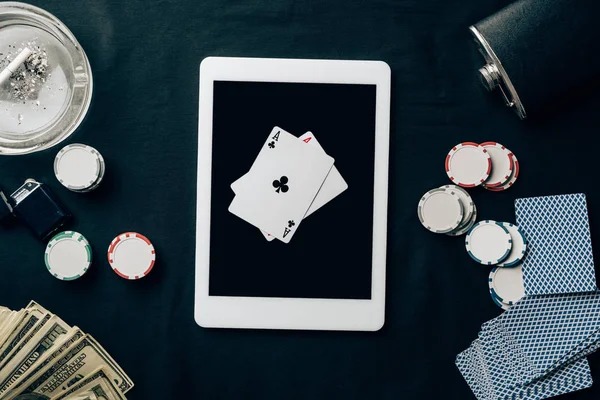 19 2d live-dealer blackjack table on mobile phone with low-data streaming enabled